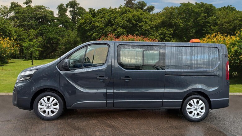Nissan Primastar 30 L2 Diesel 2.0 dCi 130ps H1 Tekna Crew Van